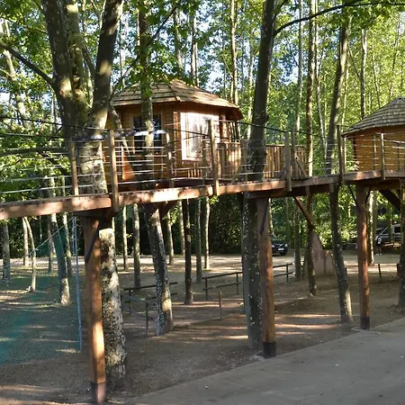 Càmping L'alguer Parque de Campismo Les Planes d'Hostoles