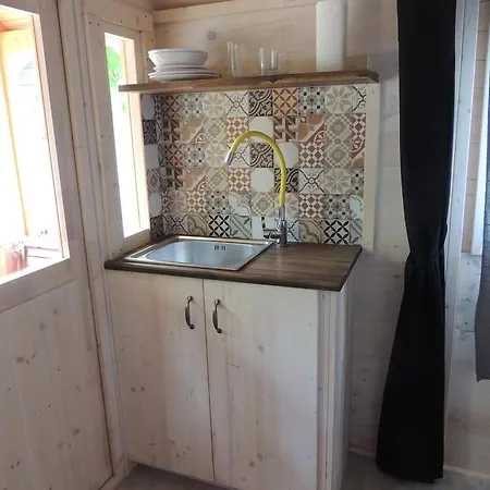 Càmping L'alguer 2* Les Planes d'Hostoles